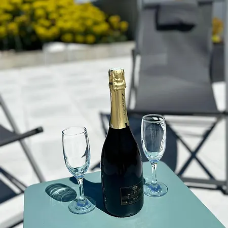 90m2-roof Privé 100m2-parking Privé-clim Mobile