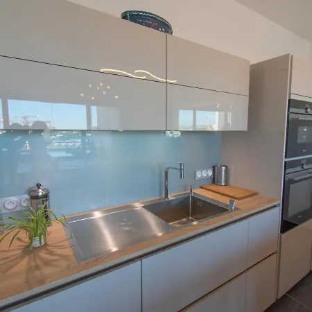 Appartement 90M2-Roof Top Prive 100M2-Parking Prive-Clim Mobile Apartmán Nantes